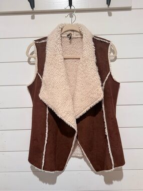 THML Brown Faux-Suede Sherpa Vest Size M